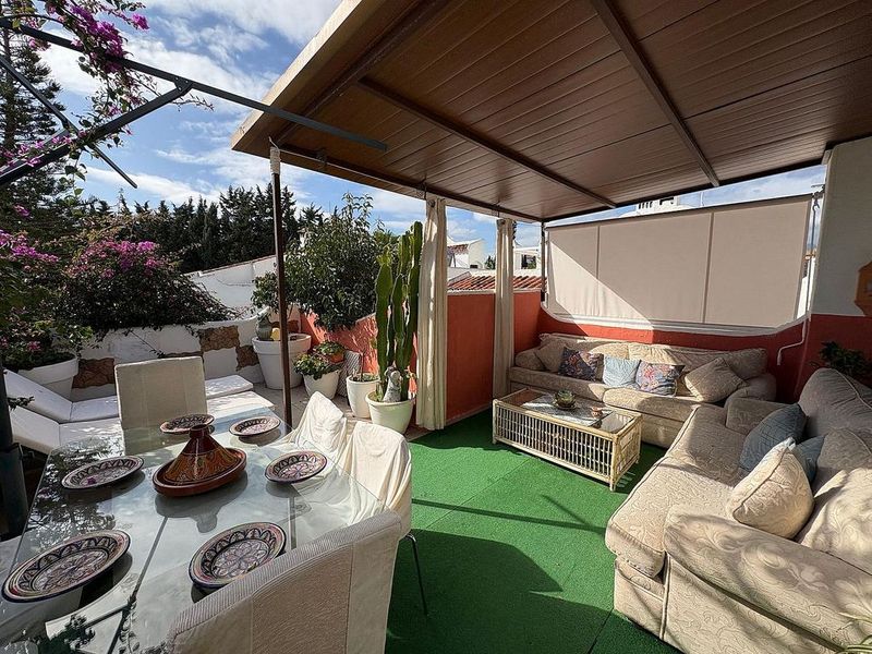 Таунхаус с 3 спальнями в Эстепона, Испания № 232502