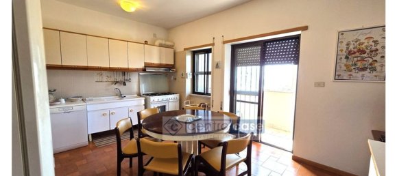 Квартира с 3 спальнями в Гаэта, Италия № 350071 9