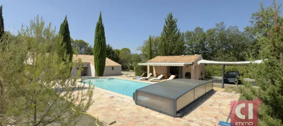 Villa de 3 dormitorios en La Roquebrussanne, France No. 316767 2