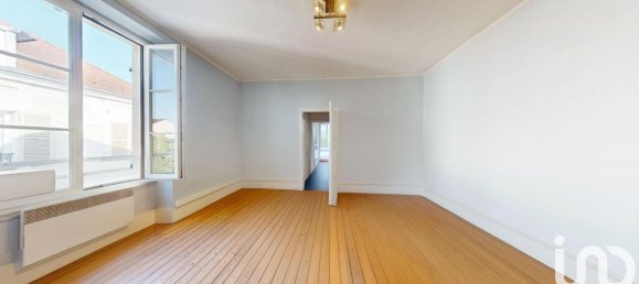 Дом с 4 спальнями в Монтро-Фо-Йонна, Франция № 284232 10