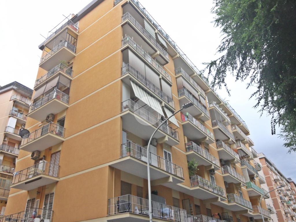 Apartamento T2 em Rome, Italy N.º 167131