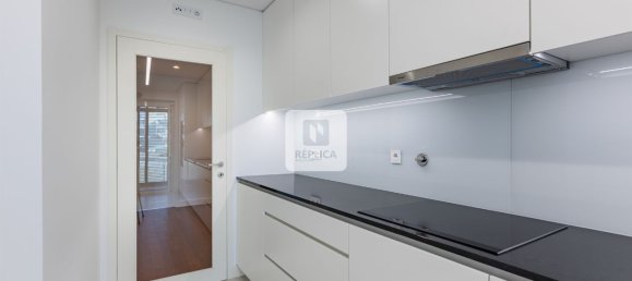 Apartamento de 3 dormitorios en Matosinhos, Portugal No. 160461 12