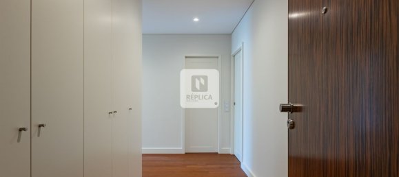 Apartamento de 3 dormitorios en Matosinhos, Portugal No. 160461 27