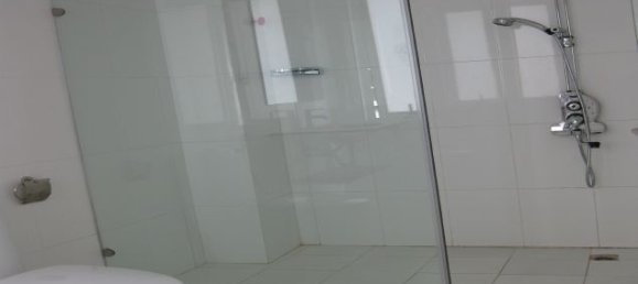 Casa de 4 dormitorios en Tay Ho, Vietnam No. 4482 14