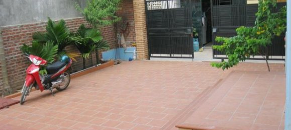 Casa de 4 dormitorios en Tay Ho, Vietnam No. 4482 3