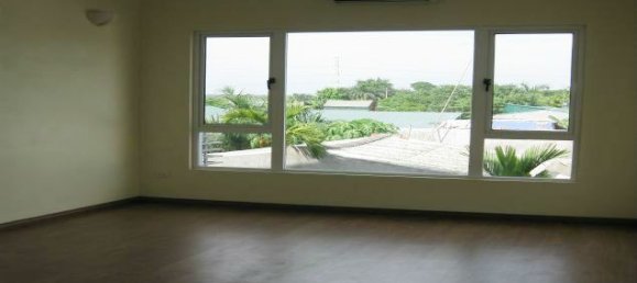 Casa de 4 dormitorios en Tay Ho, Vietnam No. 4482 12