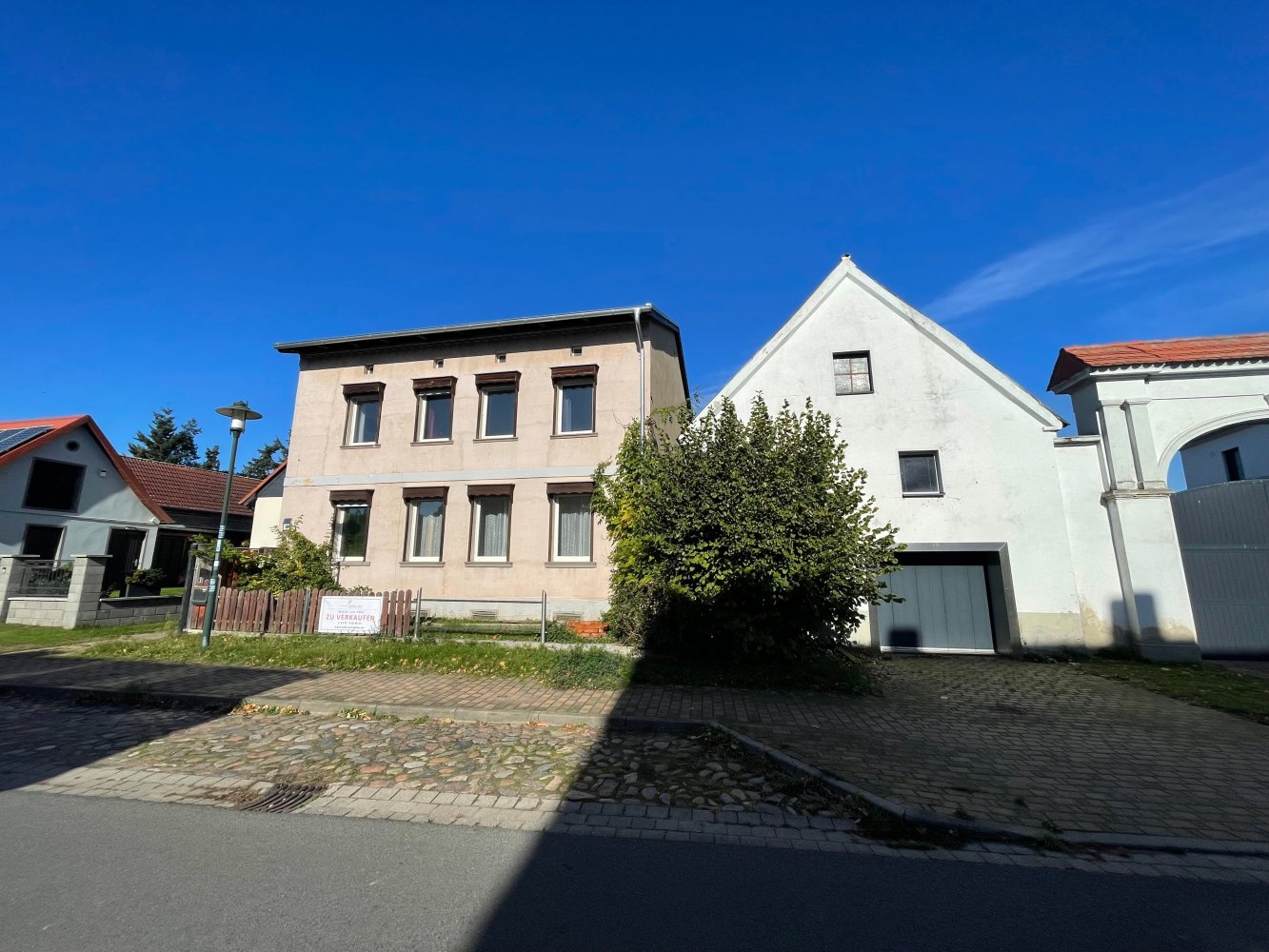 5 rooms Townhouse in Borde, Germany No. 160104