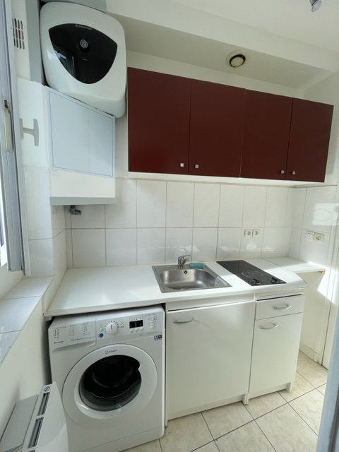 1 bedroom Apartment in Bures-sur-Yvette, France No. 189616