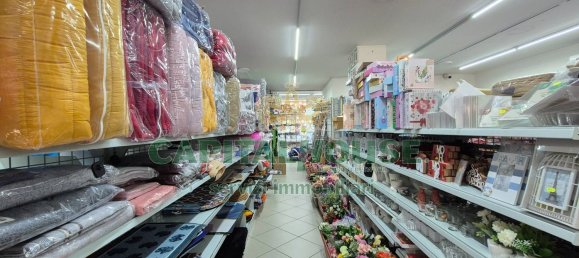 652m² Commercial property in Portico di Caserta, Italy No. 278881 14