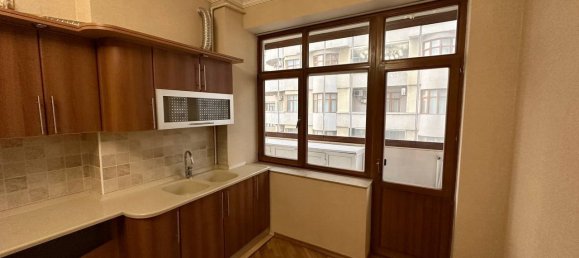 Apartamento T3 em Yasamal, Azerbaijan N.º 1894 54