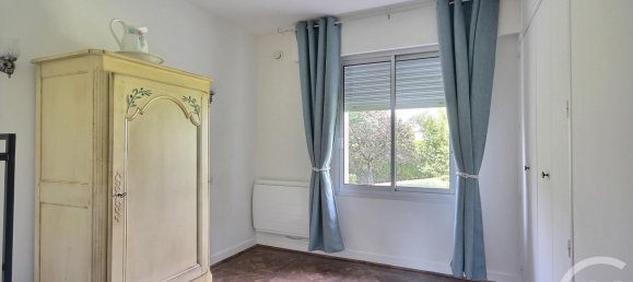 5 Schlafzimmer Schlösser in Broyes, France, Nr. 94012 5