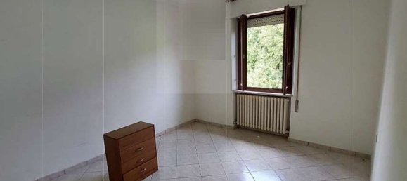 Квартира с 5 комнатами в Лавена Понте Треза, Италия № 179916 18