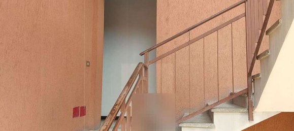 Квартира с 5 комнатами в Лавена Понте Треза, Италия № 179916 6