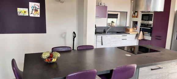 3 bedrooms House in Plaine-et-Vallees, France No. 293787 4