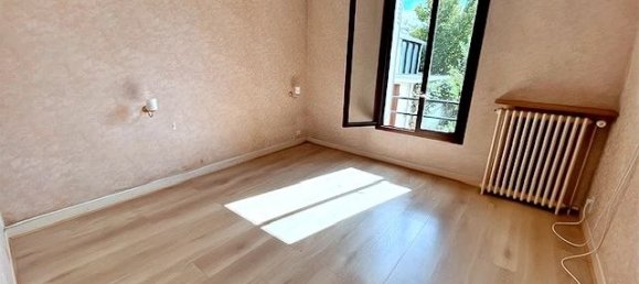 3 غرف نوم منزل في Aulnay-sous-Bois, France رقم 321748 6