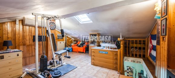 4 rooms House in Modena, Italy No. 75709 4