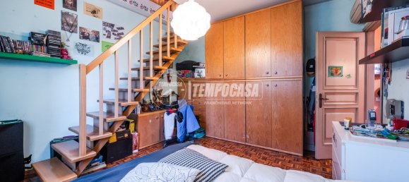 4 rooms House in Modena, Italy No. 75709 5
