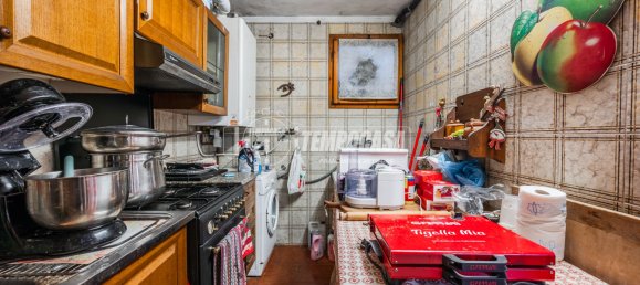 4 rooms House in Modena, Italy No. 75709 29