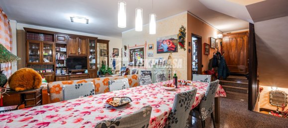 4 rooms House in Modena, Italy No. 75709 12