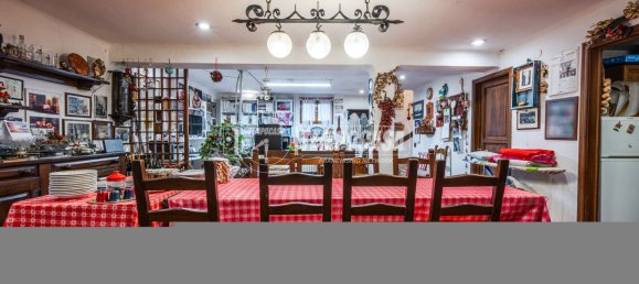 4 rooms House in Modena, Italy No. 75709 28