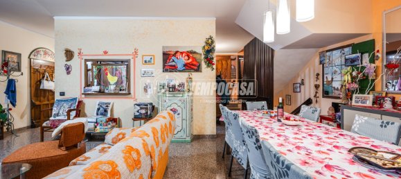 4 rooms House in Modena, Italy No. 75709 16