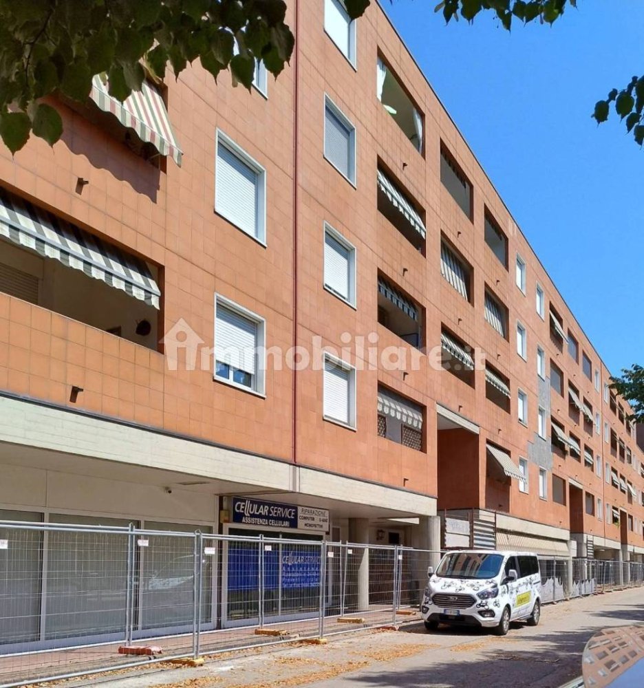 1 bedroom Apartment in Vicenza, Italy No. 103393