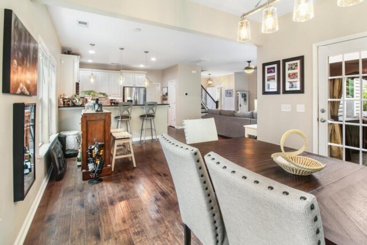 Дом с 4 спальнями в Mount Pleasant, США № 439307