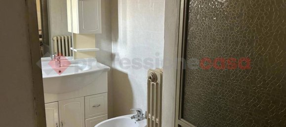 3 bedrooms Apartment in Gallicano, Italy No. 323940 12