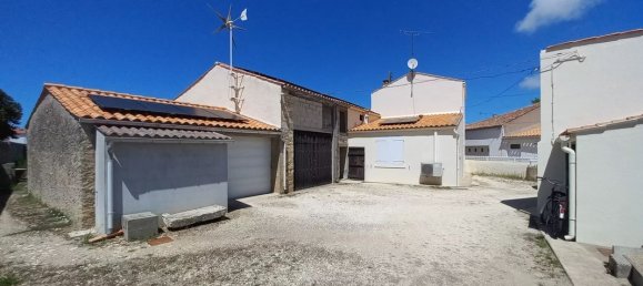 Casa de 2 dormitorios en Saint-Georges-d'Oleron, France No. 101099 2