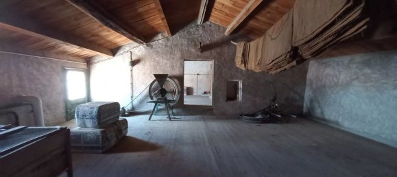 Casa de 2 dormitorios en Saint-Georges-d'Oleron, France No. 101099 10