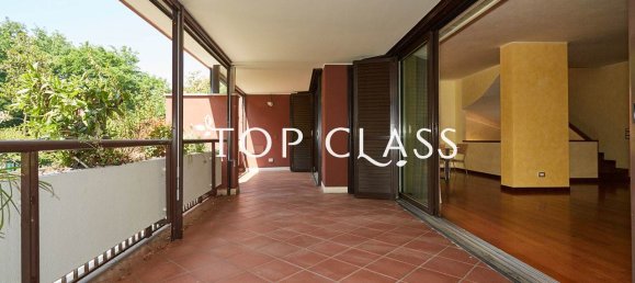 2 bedrooms Villa in Basiglio, Italy No. 143970 9