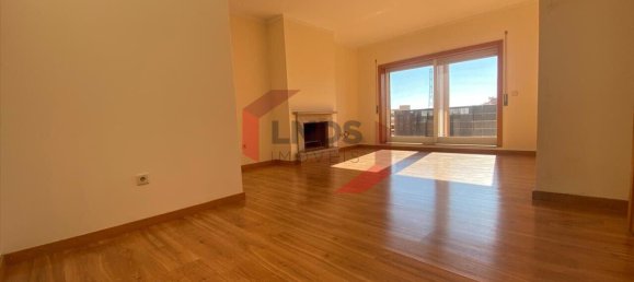 Apartamento de 2 dormitorios en Vila Nova de Gaia, Portugal No. 83704 24