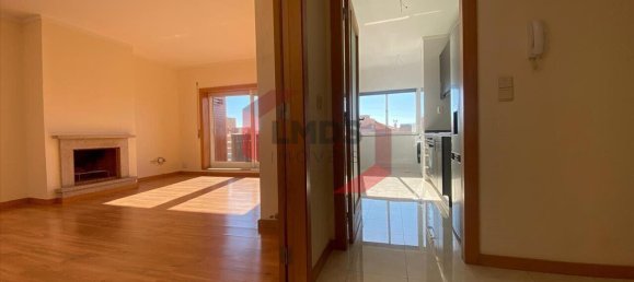 Apartamento de 2 dormitorios en Vila Nova de Gaia, Portugal No. 83704 23