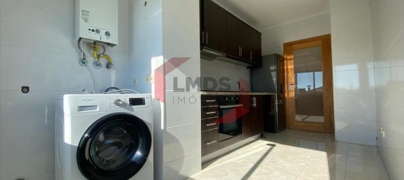 Apartamento de 2 dormitorios en Vila Nova de Gaia, Portugal No. 83704 4