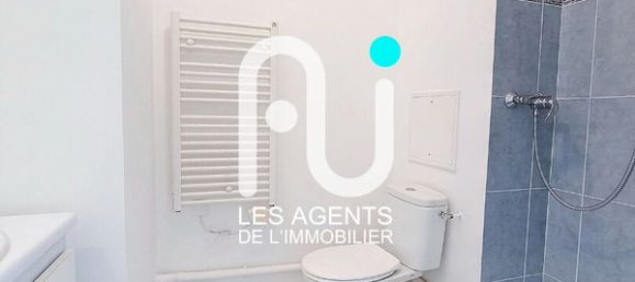 3 bedrooms Apartment in Colombes, France No. 175638 5