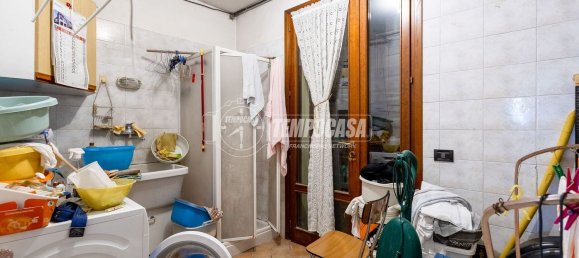 6غرفة منزل في Reggio Emilia, Italy رقم 67876 19