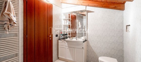 6غرفة منزل في Reggio Emilia, Italy رقم 67876 23