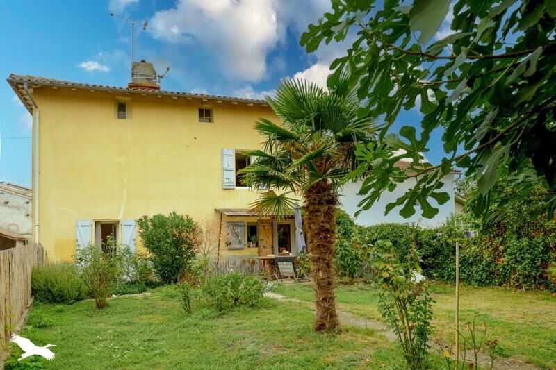 Casa de 5 dormitorios en Saverdun, France No. 341837