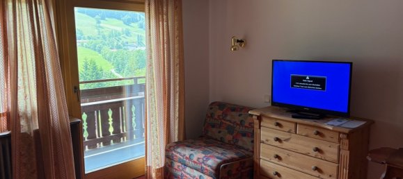 Отель, гостиница с 27 комнатами в Бад Клайнкирхгайм, Австрия № 134766 3