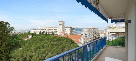 3 Schlafzimmer Wohnung in Cannes, France, Nr. 1951 2