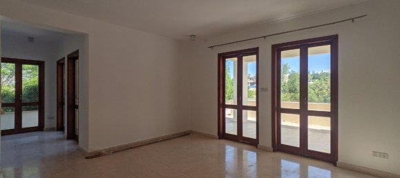 Propriedade comercial T4 em Paphos, Cyprus N.º 9800 10