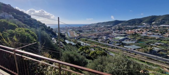 4 rooms House in Taggia, Italy No. 116441 2