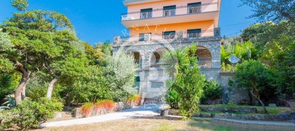 9 chambres Villa à Rapallo, Italy No. 124525 6