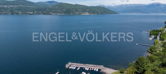 4 bedrooms Villa in Ispra, Italy No. 295849 16