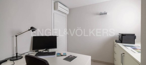 4 bedrooms Villa in Ispra, Italy No. 295849 29