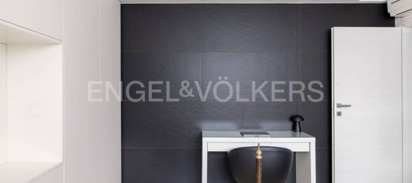 4 bedrooms Villa in Ispra, Italy No. 295849 27