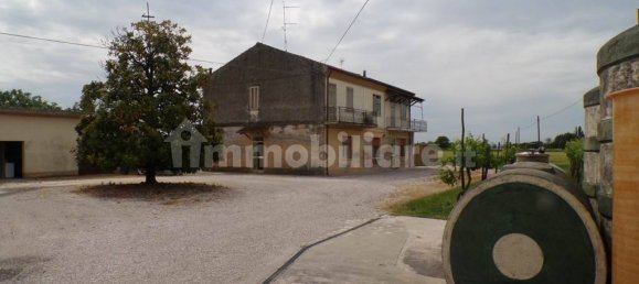 2 Schlafzimmer Haus in Copparo, Italy, Nr. 330971 11