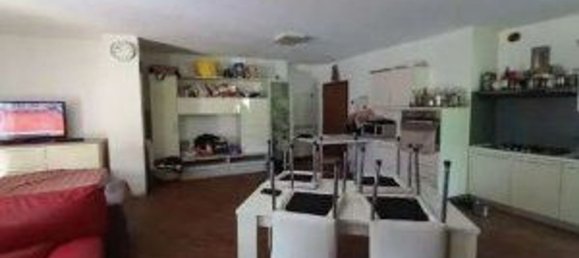 3 rooms Duplex in Luino, Italy No. 12943 4