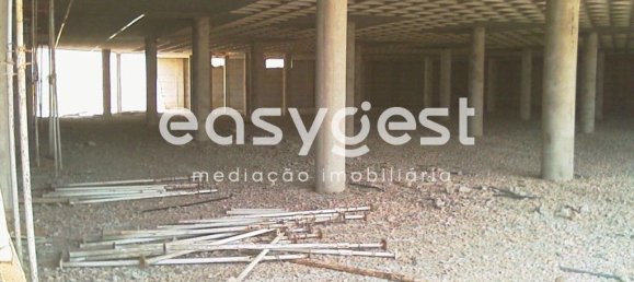 Lagerhaus in Rio de Mouro, Portugal 1250m², Nr. 70611 2