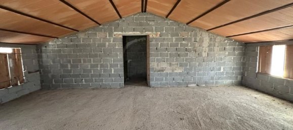 Дуплекс с 2 комнатами в Роккамориче, Италия № 76818 5